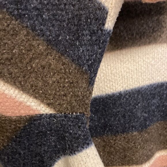 143 Story by Line Up Soft High Turtle Neck/Cowl Neck Striped Sweater - Picture 10 of 14